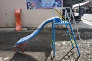 Toko Perosotan Fiberglass di Melawi