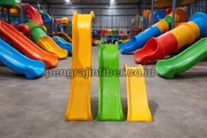 Toko Perosotan Fiberglass di Pidie