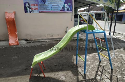 Toko Perosotan Fiberglass di Pinrang