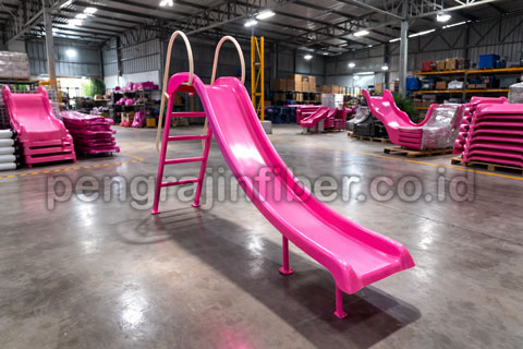 Toko Perosotan Fiberglass di Way Kanan