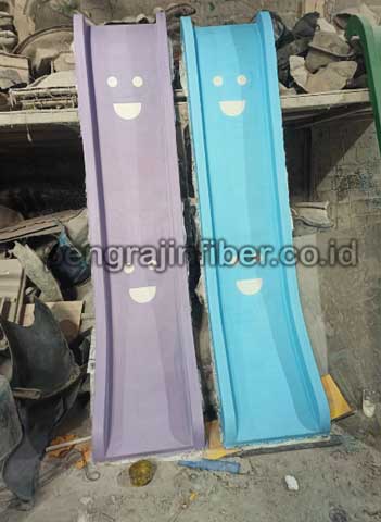 Toko Perosotan Kota Serang Seluncuran Kolam Renang