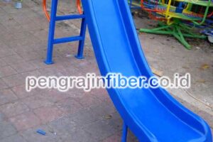 Toko Perosotan Fiberglass di Nias Barat