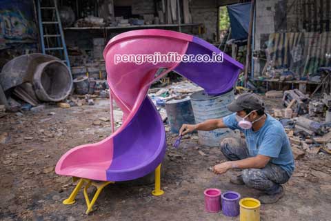 Toko Perosotan Pegunungan Arfak Terbaru