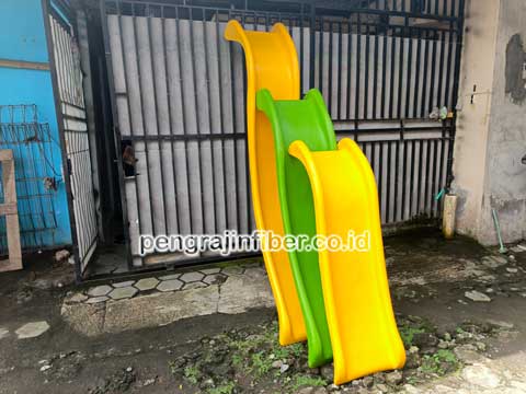 Toko Perosotan Pegunungan Arfak