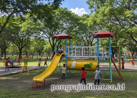 Jasa Pembuatan Playground Fiberglass Banyuwangi Terpercaya