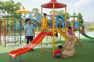 Jasa Pembuatan Playground Fiberglass Gianyar