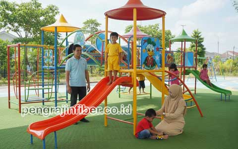 Jasa Pembuatan Playground Fiberglass Gianyar Terpercaya