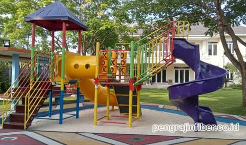 Jasa Pembuatan Playground Fiberglass Kota Bekasi