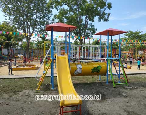 Jasa Pembuatan Playground Fiberglass Kutai Barat Berpengalaman
