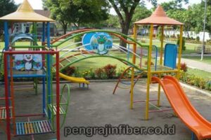 Jasa Pembuatan Playground Fiberglass Lampung Barat