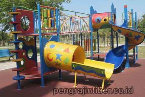 Jasa Pembuatan Playground Fiberglass Mahakam Ulu