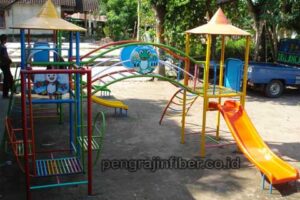 Jasa Pembuatan Playground Fiberglass Rembang