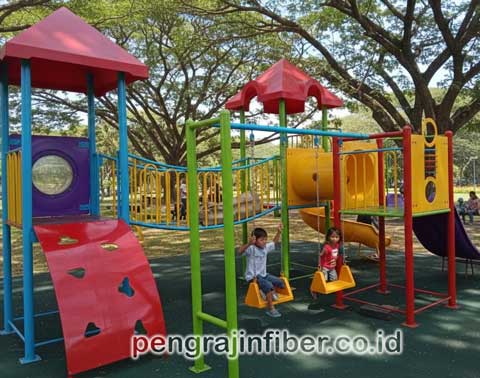 Pengrajin Playground Fiberglass Brebes