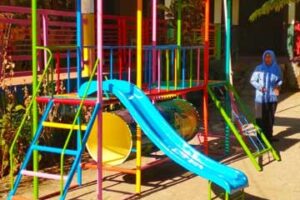 Pengrajin Playground Fiberglass Magetan