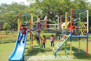 Produsen Playground Fiberglass Karawang