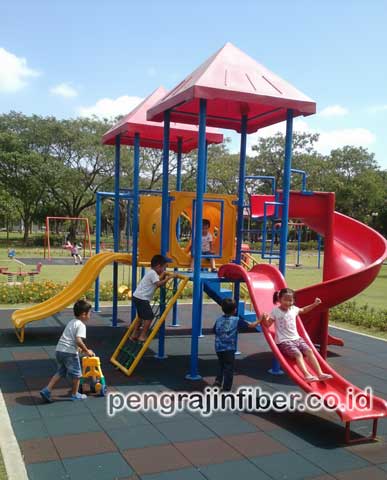 Produsen Playground Fiberglass Paser Bepengalaman