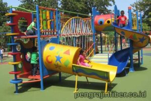 Produsen Playground Fiberglass Tulang Bawang